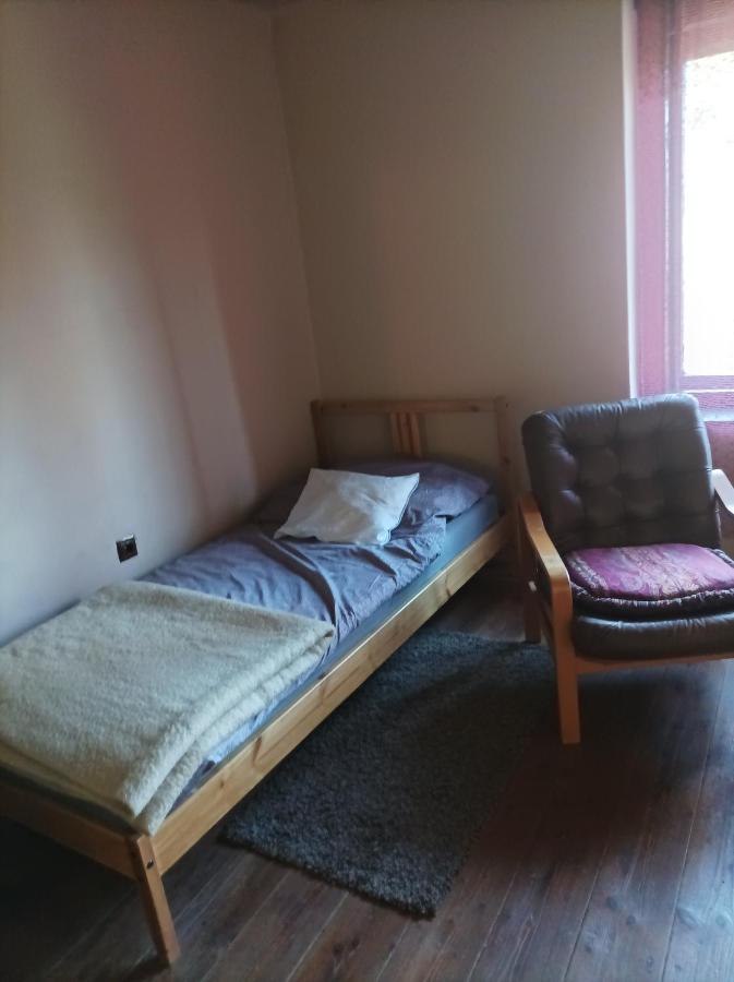 Bakancstanya Ketbodony Exteriér fotografie
