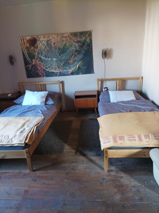 Bakancstanya Ketbodony Exteriér fotografie