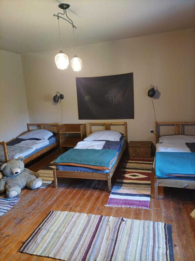 Bakancstanya Ketbodony Exteriér fotografie