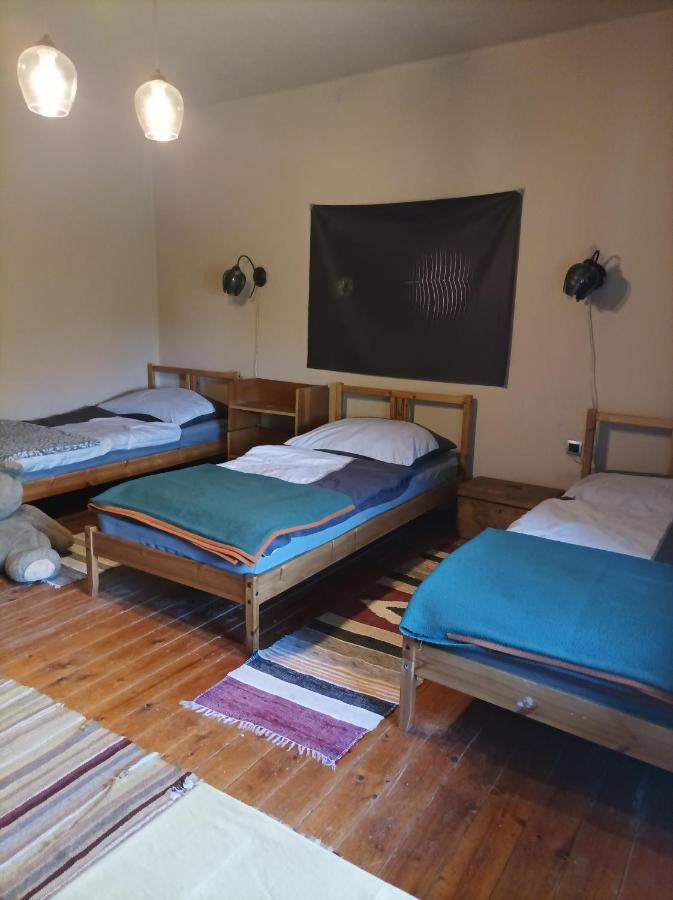 Bakancstanya Ketbodony Exteriér fotografie