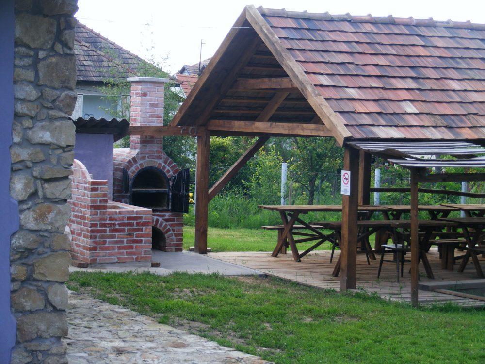 Bakancstanya Ketbodony Exteriér fotografie